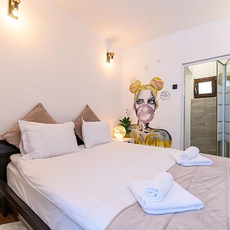 Backpacker'S Room Μπρασόβ Εξωτερικό φωτογραφία